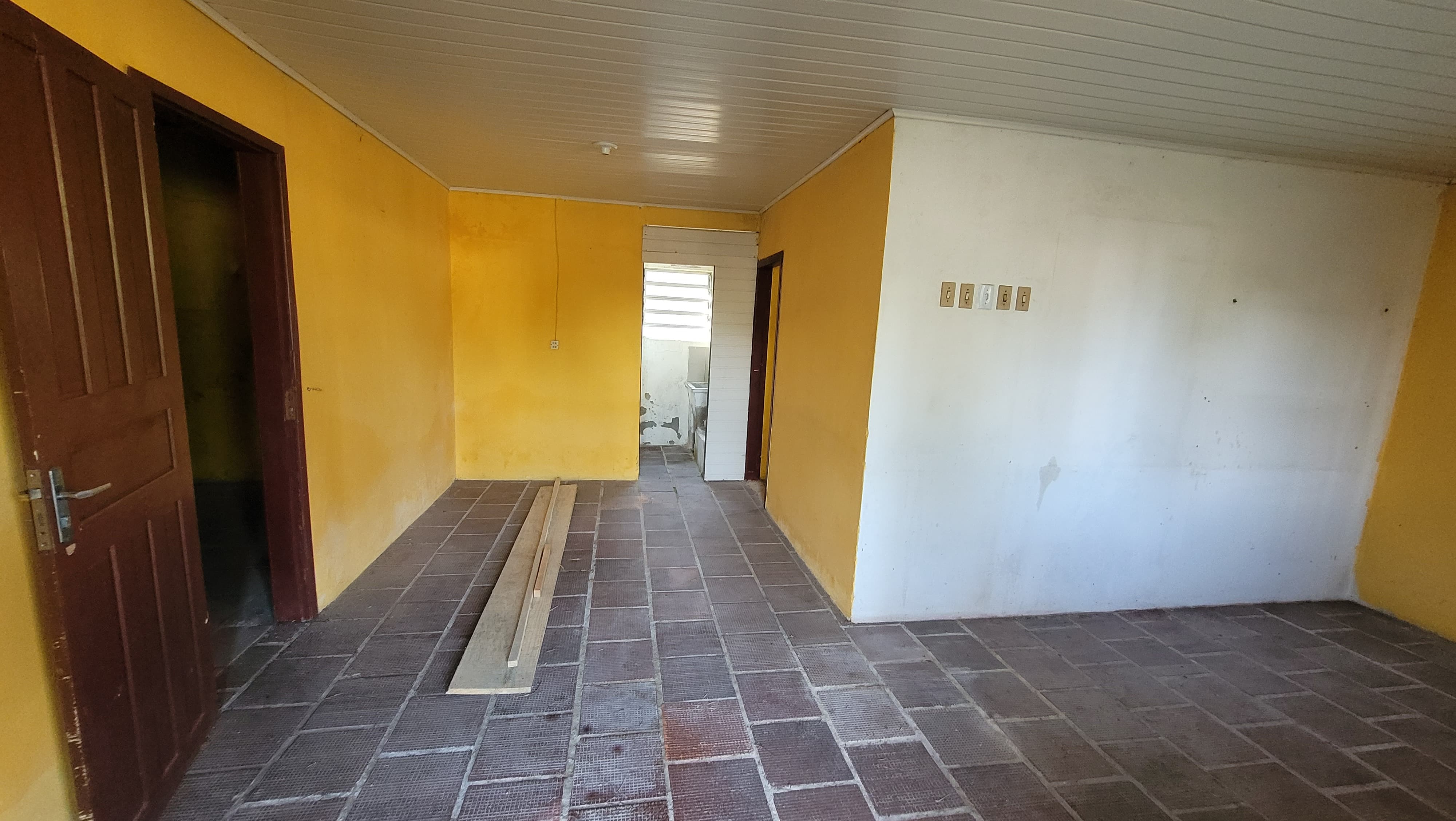OPORTUNIDADE EM QUINTÃO! CASA DE ALVENARIA POR R$ 90 MIL!